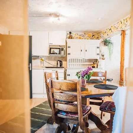 Tuka Talu ,soomaa Piirkonnas, Paernumaa