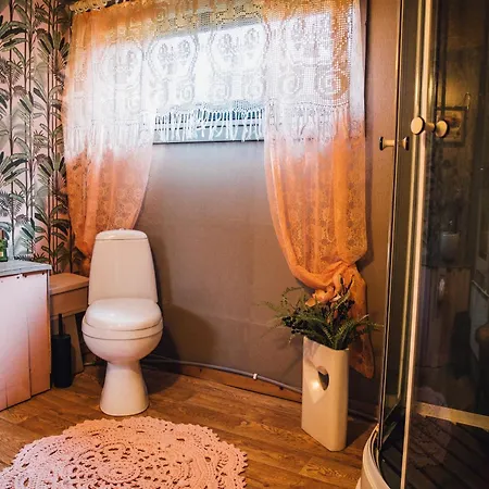 Rum i privatbostad Tuka Talu ,Soomaa Piirkonnas, Paernumaa *